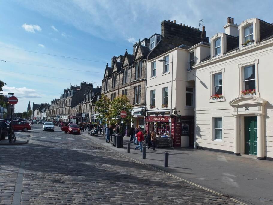 Lovely House & Garden, Short Walk To Town & Beach. * St Andrews